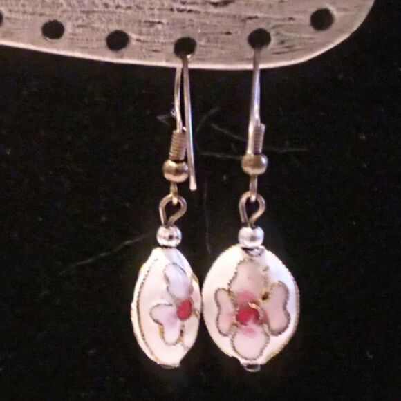 Vintage White Floral Cloisonne Drop Earrings - Picture 2 of 6